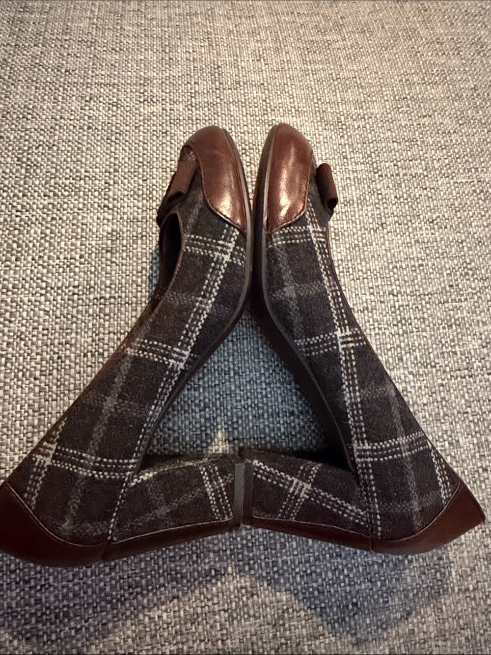 Etienne Aigner Zane Plaid Fabric & Leather
Trim Block Heel Pumps - Size 8M - Picture 7 of 14